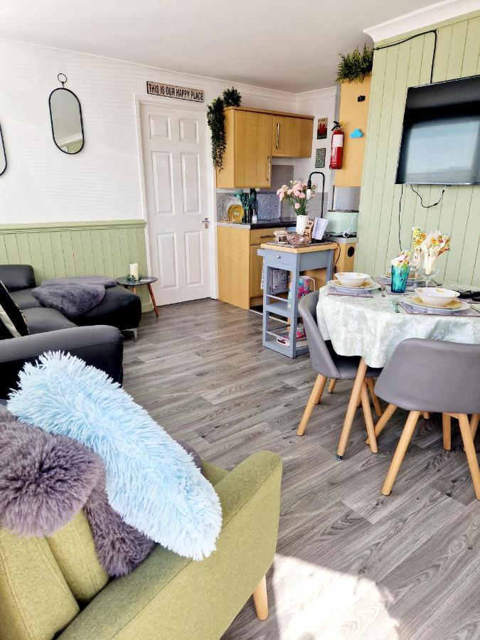 Chalet Ty Lilli Wen Sleep 6 Kidwelly Ngoại thất bức ảnh